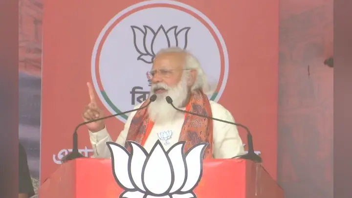 बंगाल की जनता को चक्रवात से ज्यादा दर्द दीदी के विश्वासघात ने दिया, कल्याणी से PM Modi का CM Mamata पर हमला