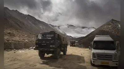 लद्दाख में भारत के सामने झुका चीन, 2.5 KM पीछे हटानी पड़ी सेना, आज फिर मेजर जनरल लेवल की वार्ता
