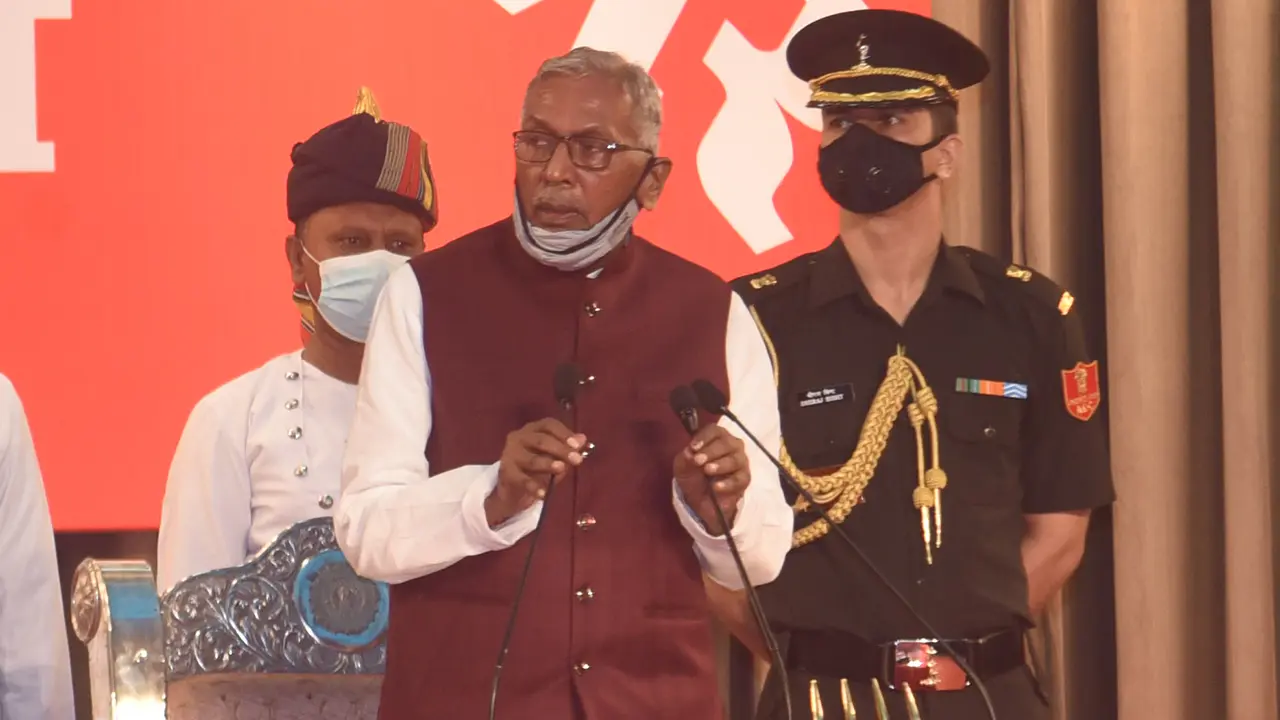 बिहार के राज्यपाल फागू चौहान बीमार, बेहोश होने के बाद IGIMS में भर्ती, जानें ताजा अपडेट