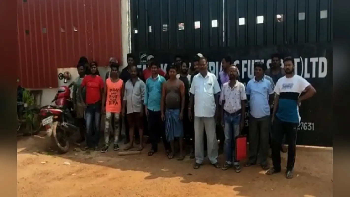 Jharkhand News:झारखंड की फलक इंडस्ट्री में घुसकर मारपीट व हंगामा, बहरागोड़ा MLA समीर मोहंती ने कही ये बात
