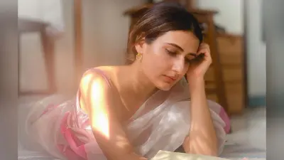 Fatima Sana Shaikh की साड़ी की प्राइज करेंगी आपको हैरान, Ajeeb Daastaans के प्रोमोशन में एक्ट्रेस ने दिखाई अपनी ये अदा