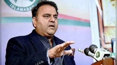 गार्लिक’ को अदरक बताने वाले पाक के मंत्री ने खोली इमरान के झूठ की पोल, बोले- सेना से चलती है सरकार