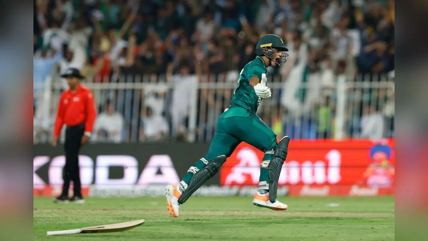 Asia Cup 2022: नसीम खान ने बताया अंतिम ओवर में कैसे जड़े दो छक्के, जानें किसे दिया श्रेय