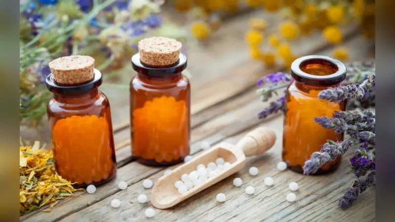 सर्दियों में रहती है Cough And Cold की समस्या? होम्योपैथी की मदद से करें दूर