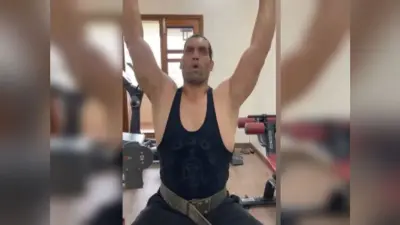 जम्मू-कश्मीर के अखनूर सेक्टर में विस्फोटक बरामद, सेना ने इस तरह किया नष्ट, देखें वीडियो