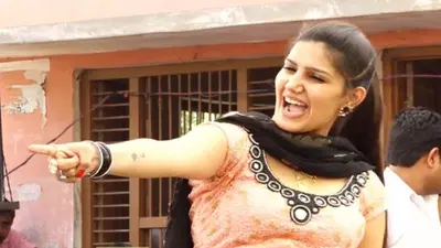 ‘तू चीज लाजवाब’ गाने पर Sapna Choudhary का जबरदस्त डांस, ठुमके देख फैंस के उड़े होश