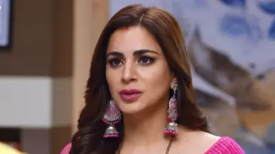 उर्वली रौतेला की हॉट फोटो देखकर आप भी कहने लगेंगे ‘चांदी जैसा रंग है तेरा, सोने जैसे…’