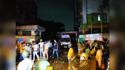 ईस्टर्न रेलवे हेडक्वार्टर हादसा : आखिर क्यों किया था दमकलकर्मियों ने लिफ्ट का इस्तेमाल ? क्या है असली वजह, कौन है जिम्मेदार, उठ रहे हैं सवाल…पढिए inside story