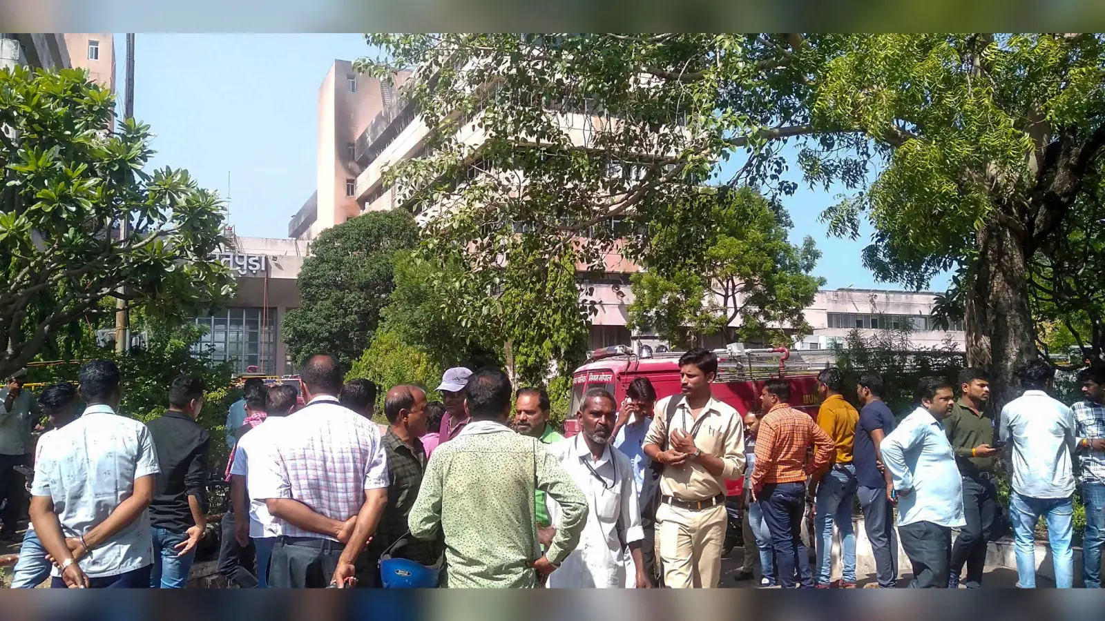 MP Fire News: भोपाल के सतपुड़ा भवन में आग लगी या लगायी गयी ? कांग्रेस ने भाजपा सरकार से किये कई सवाल