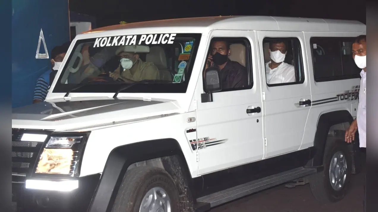 Narada-CBI Case: कलकत्ता हाइकोर्ट के फैसले के बाद घर लौटे फिरहाद हकीम, सुप्रीम कोर्ट में दाखिल की कैवियट