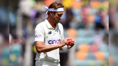 Ashes: रोविंग कैमरे को देखकर गुस्से से चिल्लाये स्टुअर्ट ब्रॉड, लोगों ने विराट कोहली से कर दी तुलना