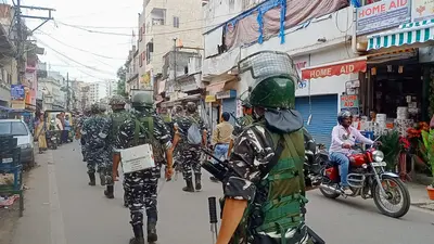 VIDEO: मुहर्रम का ताजिया निकलने से पहले रांची में पुलिस ने किया फ्लैग मार्च