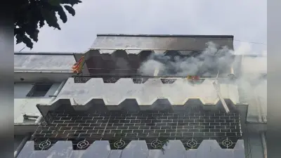 झारखंड : जमशेदपुर के कदमा में गैस सिलिंडर फटने से फ्लैट में लगी आग, एक महिला की मौत, मची अफरा-तफरी