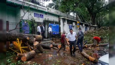 Bihar Flood : सरयू नदी में उफान से आधा दर्जन गांवों पर बाढ़ का खतरा, पानी में डूबे कई इलाके
