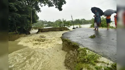 Assam Flood : बाढ़ से दस और लोगों की मौत, मुकेश अंबानी ने बढ़ाया मदद का हाथ