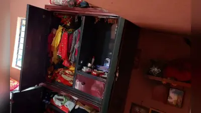 धनबाद : दो दर्जन हथियारबंद डकैतों ने घर में डाला डाका, पूरे परिवार को बंधक बनाकर की लूटपाट