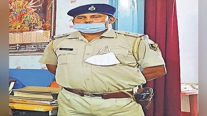 Bihar News: गिरफ्तार शराब तस्कर का पिस्टल थानेदार ने किया गायब, एसपी ने किया सस्पेंड, FIR दर्ज