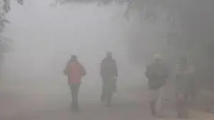 Bihar Weather: आज उत्तर बिहार में छाया रहेगा कोहरा, इन जिलों में दिखेगा ठंड का असर, जानें मौसम अपडेट