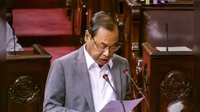 पूर्व CJI जस्टिस रंजन गोगोई ने किया दिल्ली अध्यादेश का समर्थन, राज्यसभा में कहा- दिल्ली सेवा बिल पूरी तरह सही