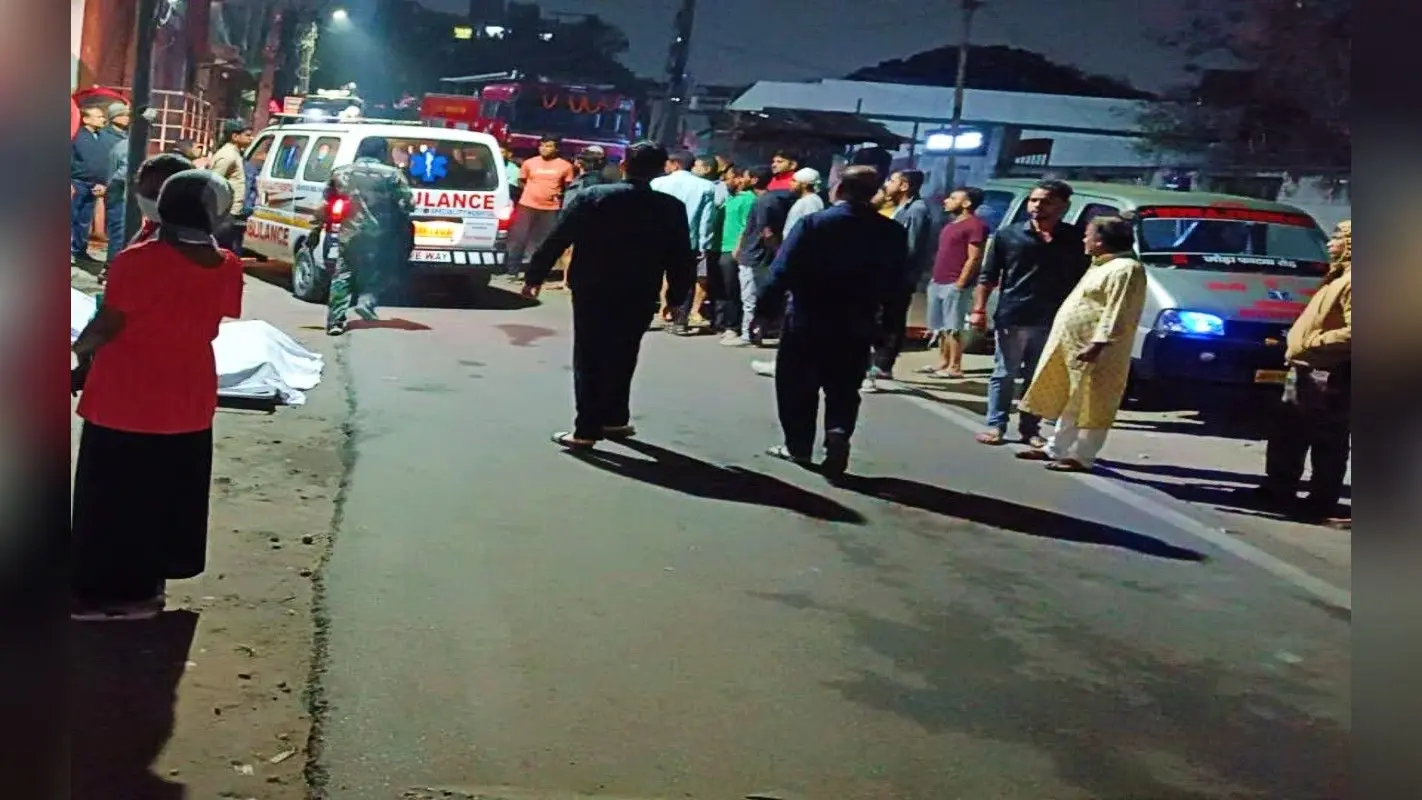 धनबाद का हाजरा क्लिनिक अग्निकांड: डॉक्टर दंपती समेत 5 की मौत, रांची की फॉरेंसिक टीम करेगी जांच, क्लिनिक सील