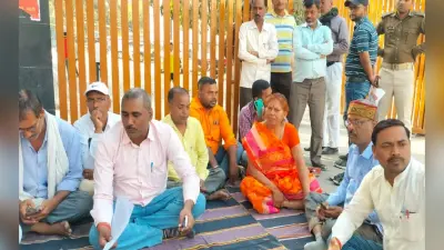 राजद की एक और विधायक ने अपनी ही सरकार के खिलाफ खोला मोर्चा, भ्रष्टाचार के खिलाफ धरने पर बैठीं विभा देवी