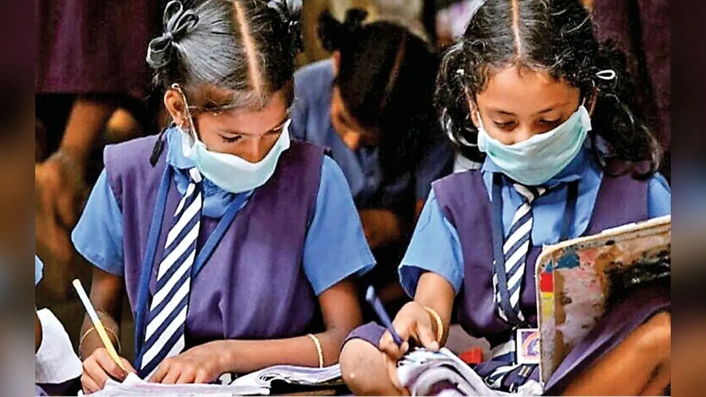 धनबाद में जलमीनार की क्षमता से अधिक बांट दिया वाटर कनेक्शन, अब दे रहे हैं एक दिन बीच कर पानी
