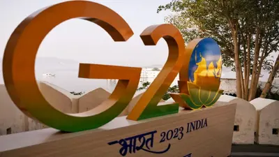 Agra News: जी-20 देश के सदस्यों के आगमन से पहले जोरों पर स्वच्छता अभियान, आठ सेक्टर में बांटे रास्ते