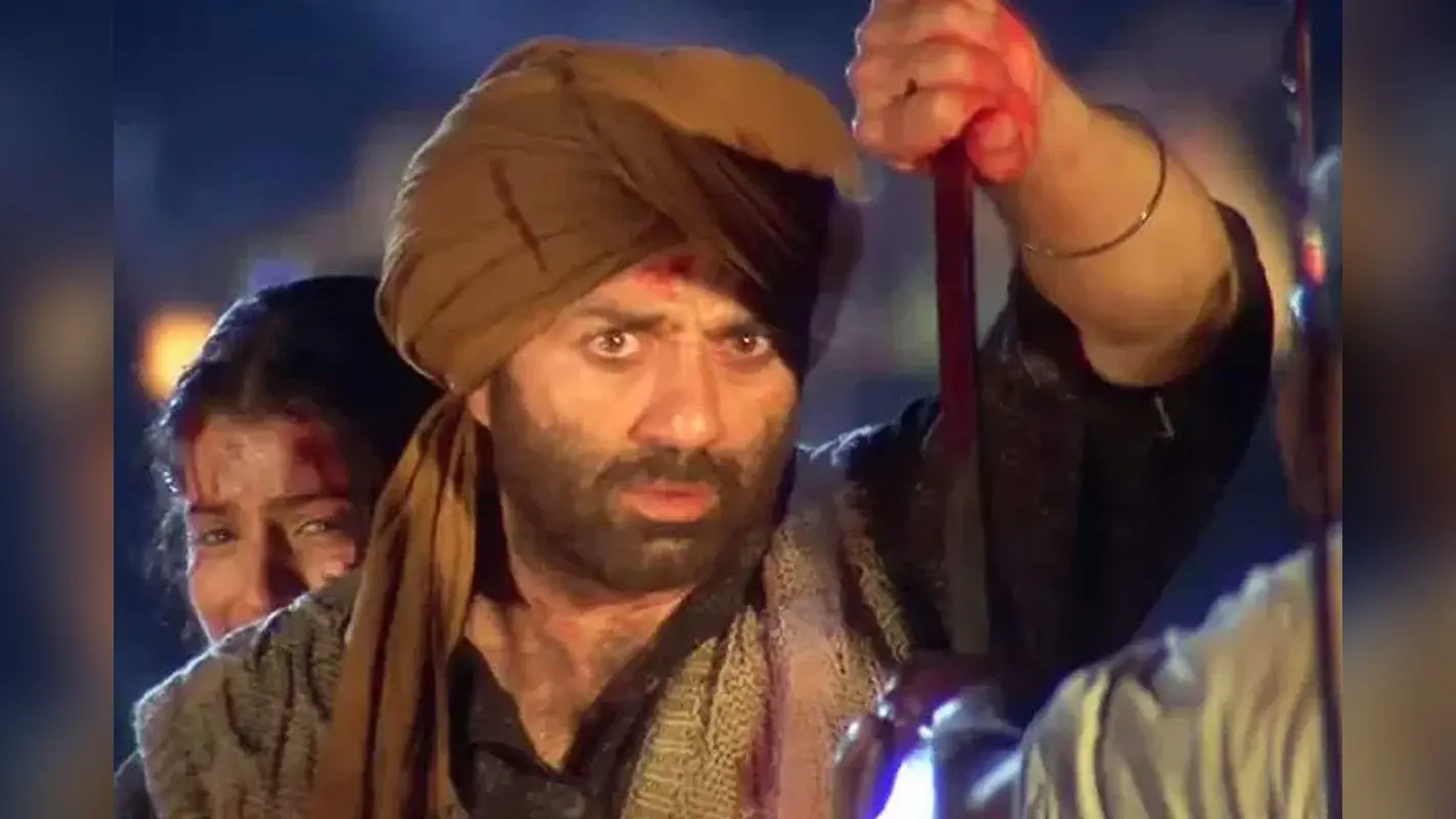 Gadar 2 Box Office Collection Day 12: सनी देओल की फिल्म बॉक्स ऑफिस पर मचा रही गदर, 400 करोड़ क्लब में शामिल