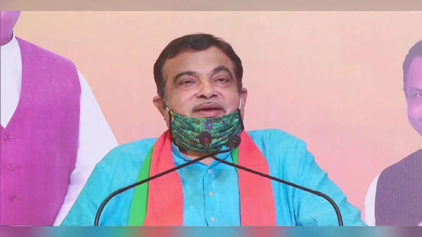 Nitin Gadkari: खराब सड़क निर्माण पर नितिन गडकरी का तंज, सरकारी बाबूओं को दिया ये संदेश