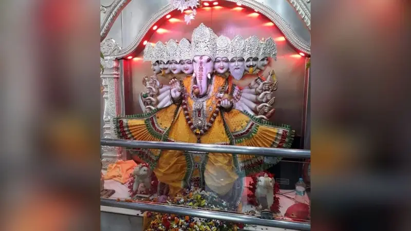 Ganesh Utsav: यूपी के कानपुर में आज से गणेश उत्सव का हुआ शुभारंभ, देखिए वीडियो