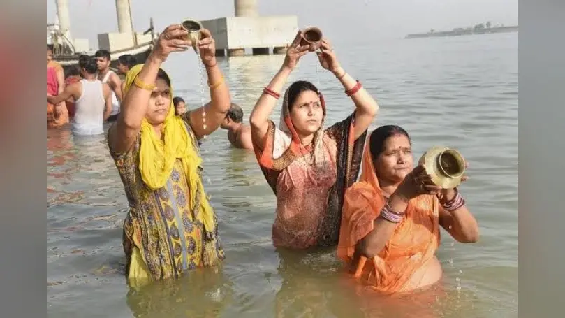 Kartik Purnima 2020: देवों की दिवाली कार्तिक पूर्णिमा 30 नवंबर को, पटना में गंगा स्नान करने की योजना है तो जान लें ये जरूरी बातें
