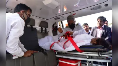 गंगासागर से पहली बार एक महिला को किया गया एयरलिफ्ट, उत्तर प्रदेश की चंद्रावती को लाया गया कोलकाता