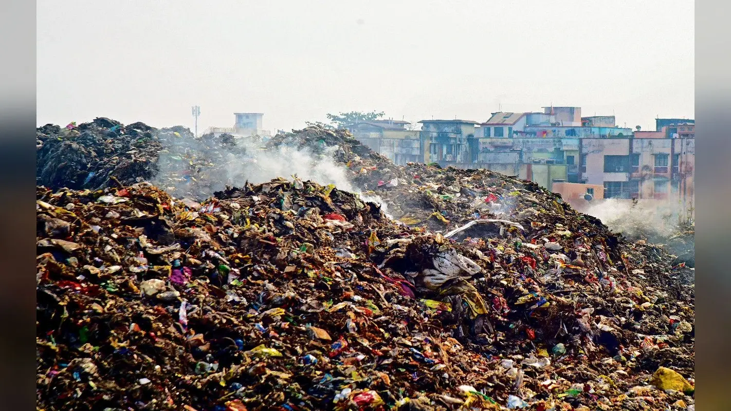 Medical Waste Scandal: मेडिकल कचरे का काला कारोबार,निपटारा करने की बजाय बिक्री की तैयारी