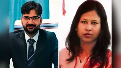 Jharkhand: बालू लदे हाइवा के चालक ने CO व SDO को कुचलने का किया प्रयास, पुलिस ने 16 किमी पीछा कर पकड़ा