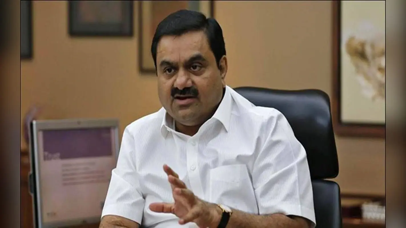 Adani Group: हिंडनबर्ग रिपोर्ट से हुए नुकसान से तेजी बाहर आ रहा अदाणी ग्रुप, 64 बिलियन डॉलर रह गया घाटा