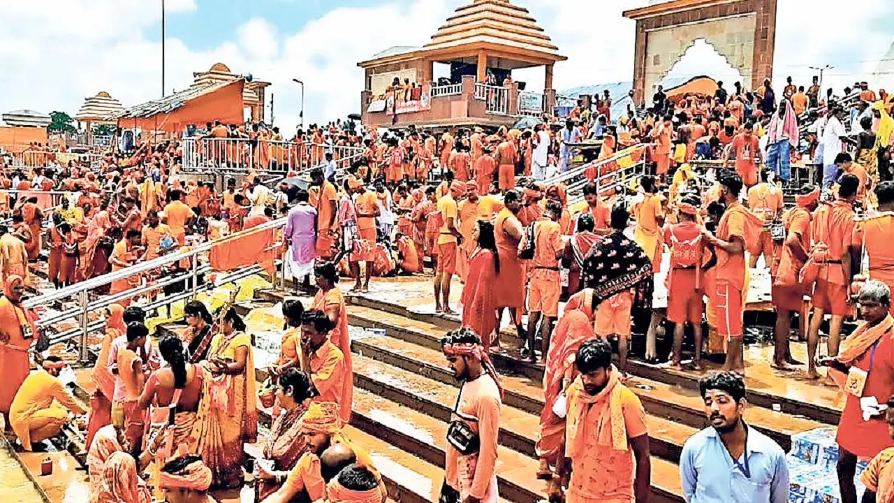 Sawan 2022: सुल्तानगंज में एक दर्जन कांवरियों के थैले फिर हो गये गायब, गंगा घाट पर नहीं करें ये चूक…
