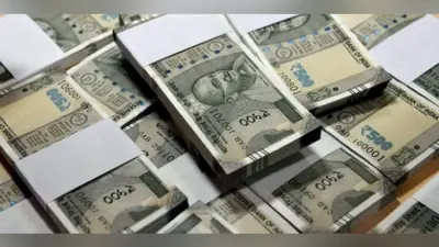 ठेकेदार ने ड्राइवर के भरोसे पर गाड़ी में छोड़ा 22 लाख कैश से भरा बैग, ड्राइवर पैसा लेकर हुआ फरार