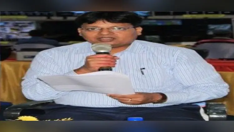 सामाजिक दूरी के साथ होगा समारोह