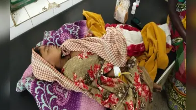 चक्रधरपुर के भरनिया गांव में आग तापने के दौरान 5 साल की बच्ची झुलसी, इलाज के लिए सदर अस्पताल रेफर