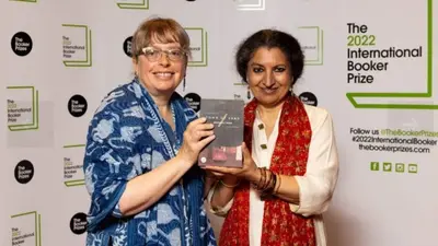 Booker Prize 2022: जानिए हिंदीप्रेमियों का सीना गर्व से चौड़ा करने वालीं गीतांजलि श्री के बारे में