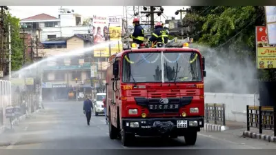 नगर निगम क्षेत्र में चल रहा सेनेटाइजेशन