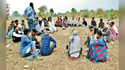 झारखंड : हुर्रासी परियोजना में 75% स्थानीय को मिले रोजगार, आउटसोर्सिंग कंपनी के खिलाफ गोलबंद हुए ग्रामीण