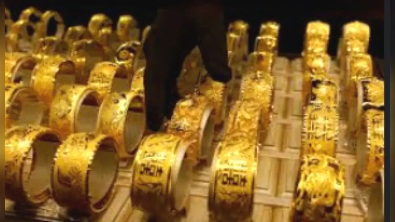 Gold Silver price : बाजार में फिर कमजोर पड़ा सोना और चांदी की चमक में आयी तेजी, जानिए क्या रहा आज का भाव