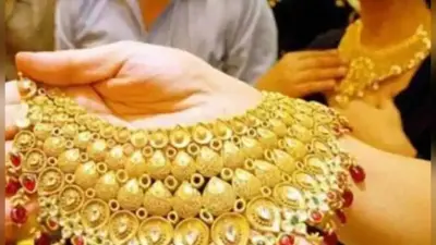 Gold price : डॉलर के मुकाबले रुपये में सुधार होने से सोना-चांदी सस्ता, जानिए 2 August को किस भाव बिका गोल्ड