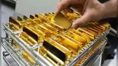 बढ़ती कीमत से सोने में निवेश की होड़