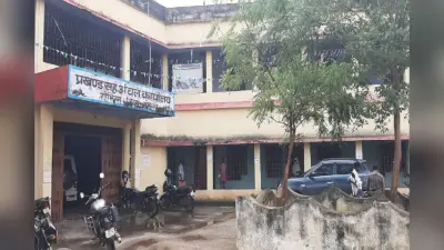 Jharkhand: बोकारो के गोमिया प्रखंड कार्यलय में कर्मचारियों की भारी कमी, विकास का कामकाज हो रहा प्रभावित