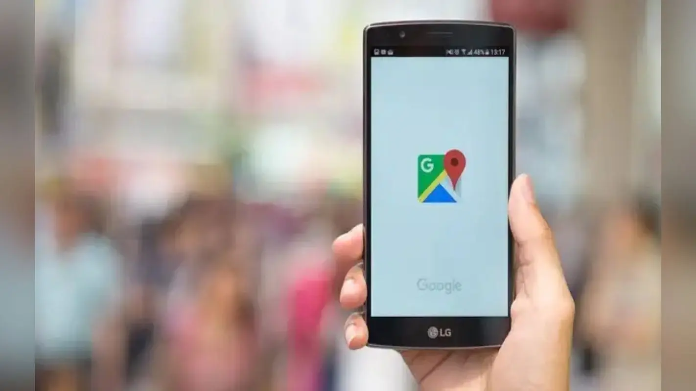 Google Maps फॉलो कर अनजान राह पर कार चला रहा शख्स खाई में गिरा, परिवार ने गूगल को कोर्ट में घसीटा