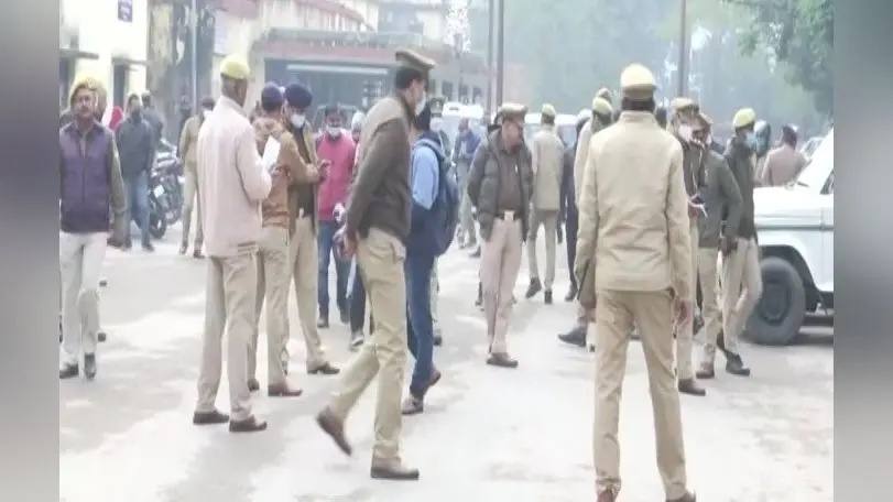 UP Election 2022: सीएम योगी के नामांकन से पहले गोरखपुर में अलर्ट जारी, CCTV और ड्रोन से की जा रही निगरानी