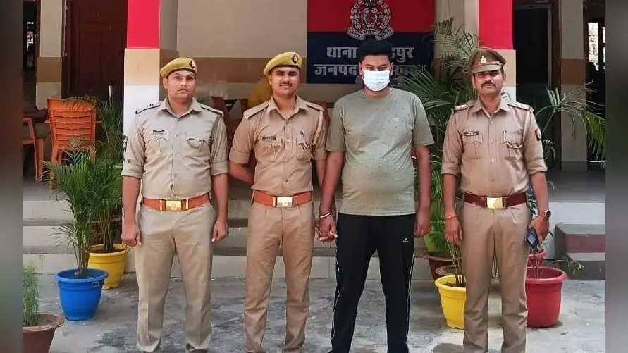 गोरखपुर में बेटे ने मां को मृत घोषित कर बेच दिया मकान, खुलासा होने पर सब रह गए हलकान
