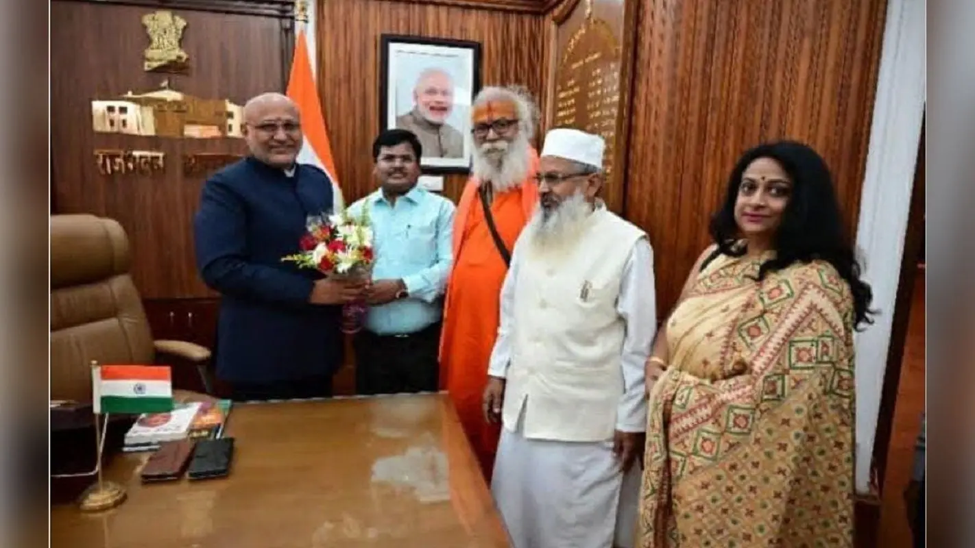 समलैंगिक विवाह के मसले को लेकर राष्ट्रपति के नाम राज्यपाल को सौंपा ज्ञापन, झारखंड सिविल सोसाइटी ने की ये मांग